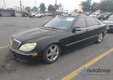 2005 Mercedes-Benz S 500 from USA, damaged, VIN WDBNG75J65A441952